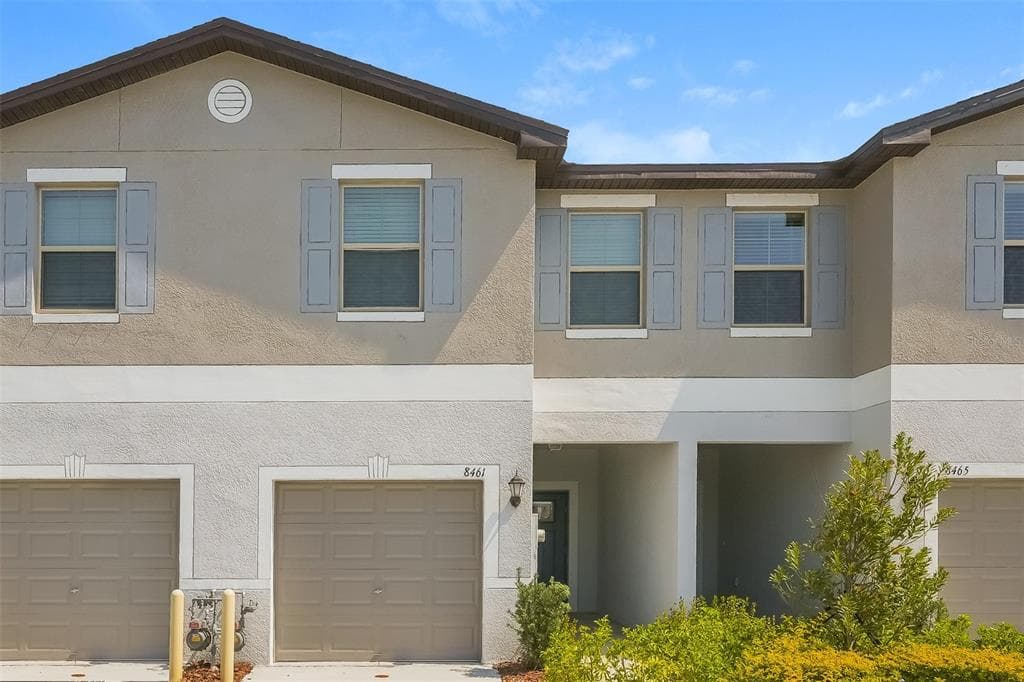 8461 CAMPUS WOODS WAY NEW PORT RICHEY, FL 34655