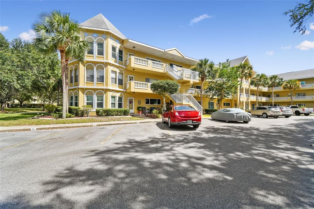 2221 NORWEGIAN DRIVE UNIT 9 CLEARWATER, FL 33763