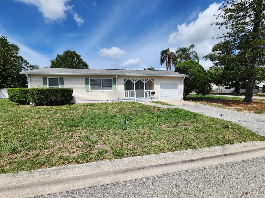 3660 40 STREET N ST PETERSBURG, FL 33713