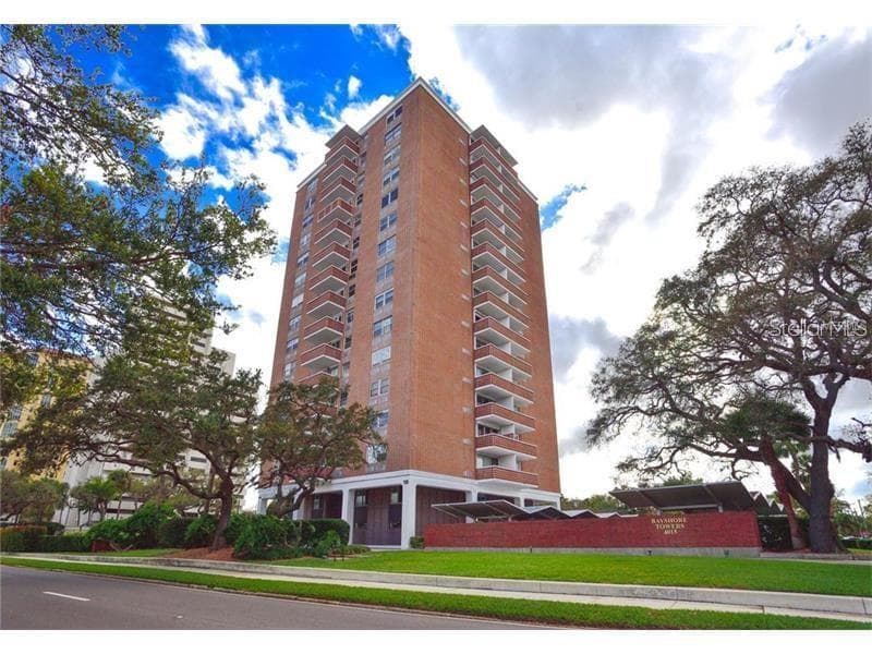 4015 BAYSHORE BOULEVARD UNIT 11B TAMPA, FL 33611