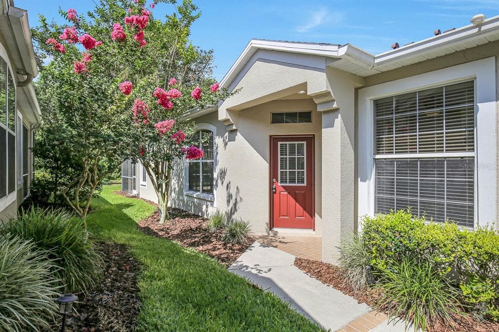 15715 PHOEBEPARK AVENUE LITHIA, FL 33547