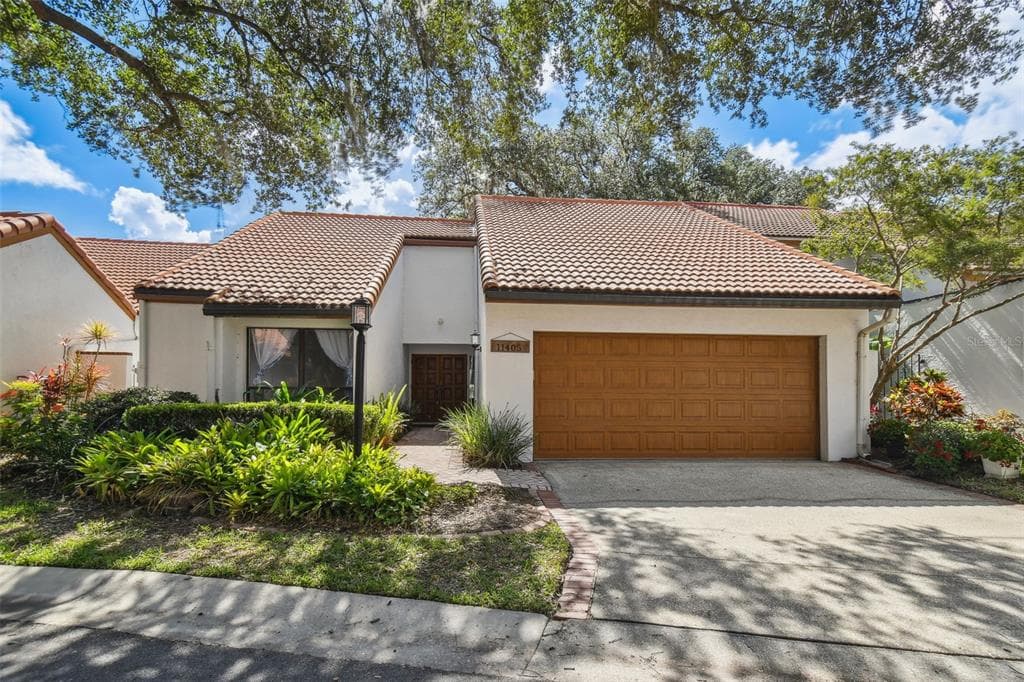 11405 ROBLES DEL RIO PLACE TEMPLE TERRACE, FL 33617
