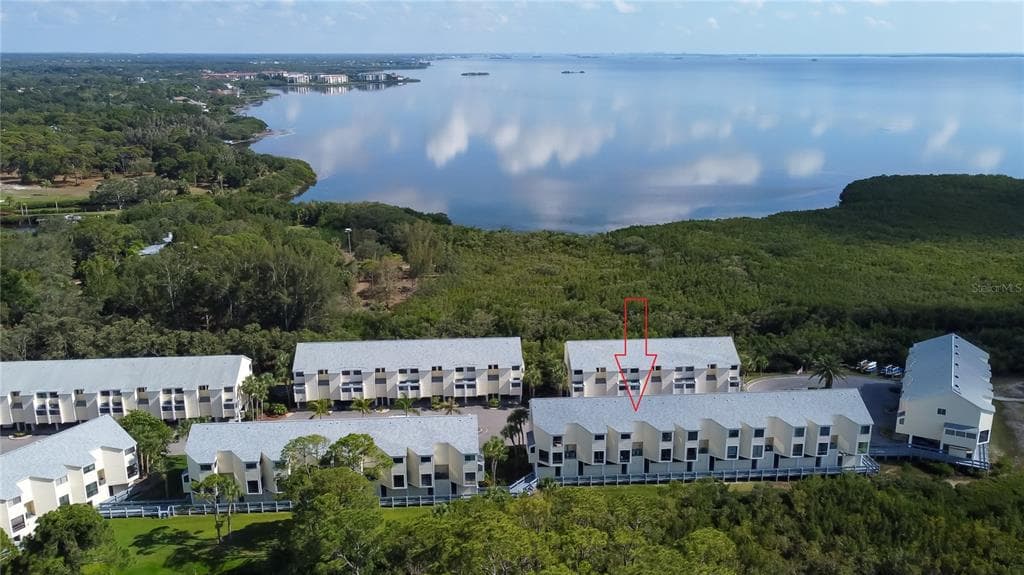 1500 SUNSET ROAD UNIT C4 TARPON SPRINGS, FL 34689