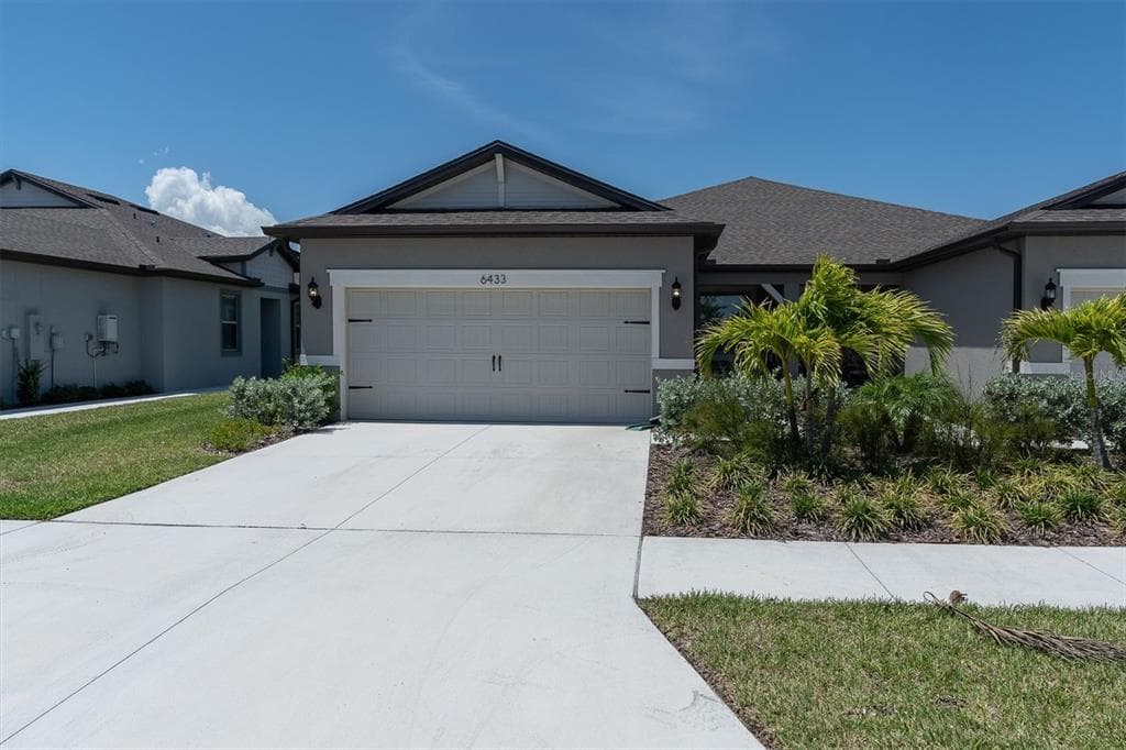 6433 MOORING LINE CIRCLE APOLLO BEACH, FL 33572