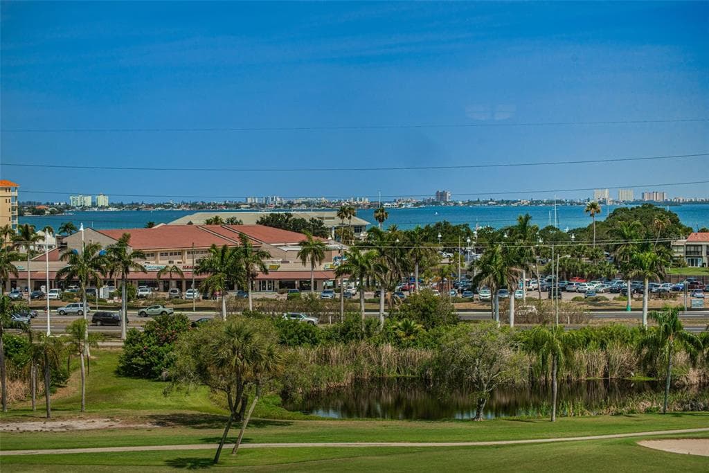 6104 PALMA DEL MAR BOULEVARD S UNIT 605 ST PETERSBURG, FL 33715