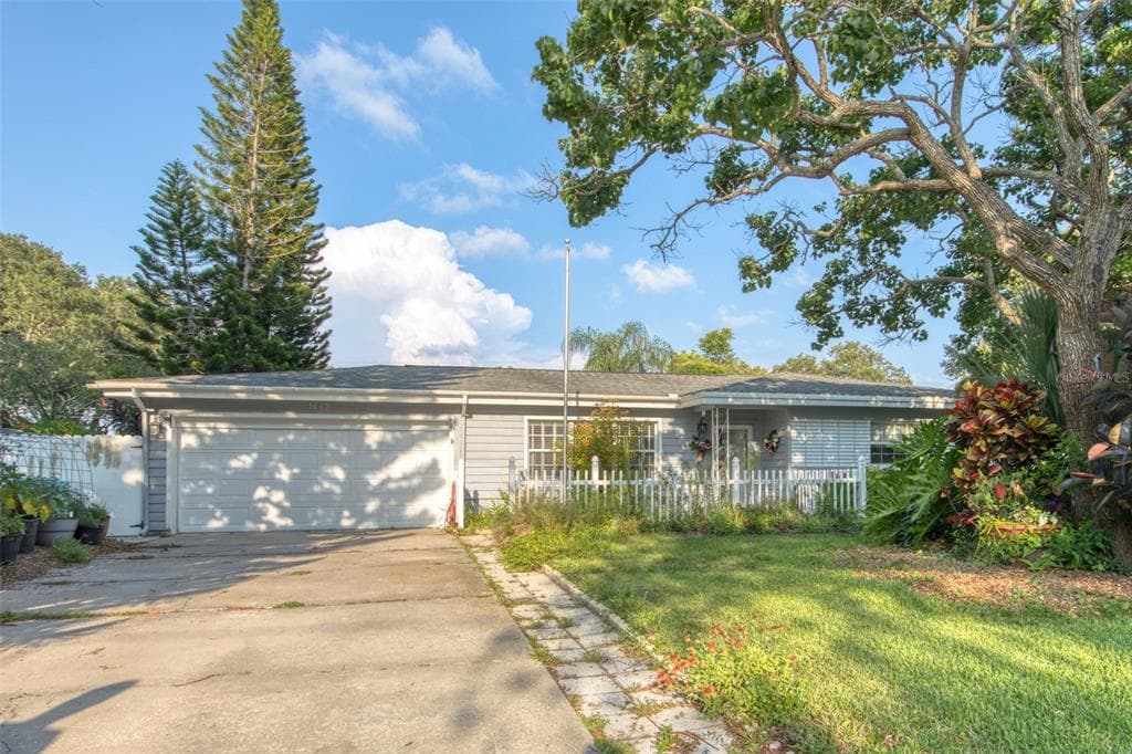 1649 S EVERGREEN AVENUE CLEARWATER, FL 33756