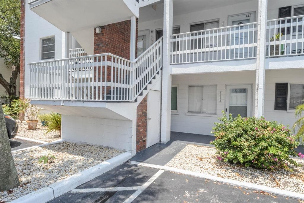 5912 EASY STREET UNIT K1 BRADENTON, FL 34207