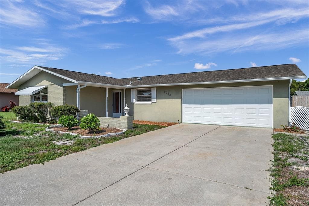 6732 CROSSBOW LANE NEW PORT RICHEY, FL 34653