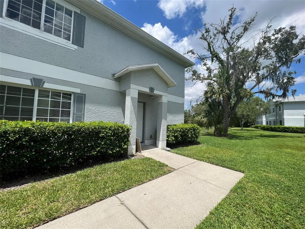 7353 E BANK DRIVE TAMPA, FL 33617