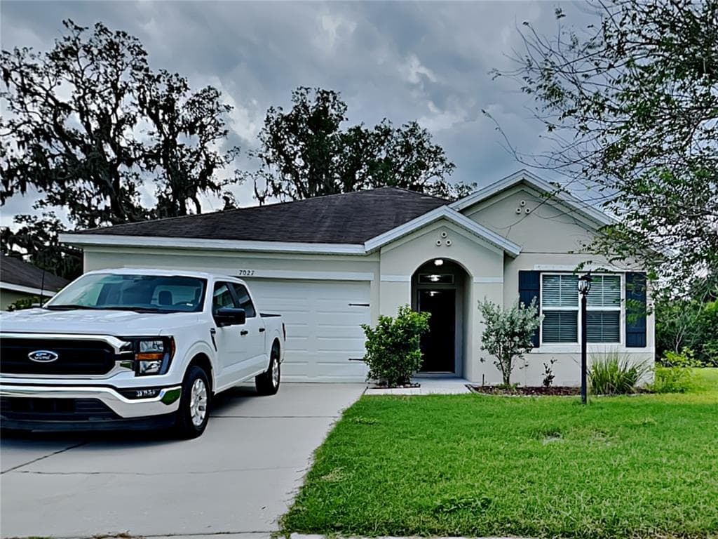 7027 57TH TERRACE E PALMETTO, FL 34221