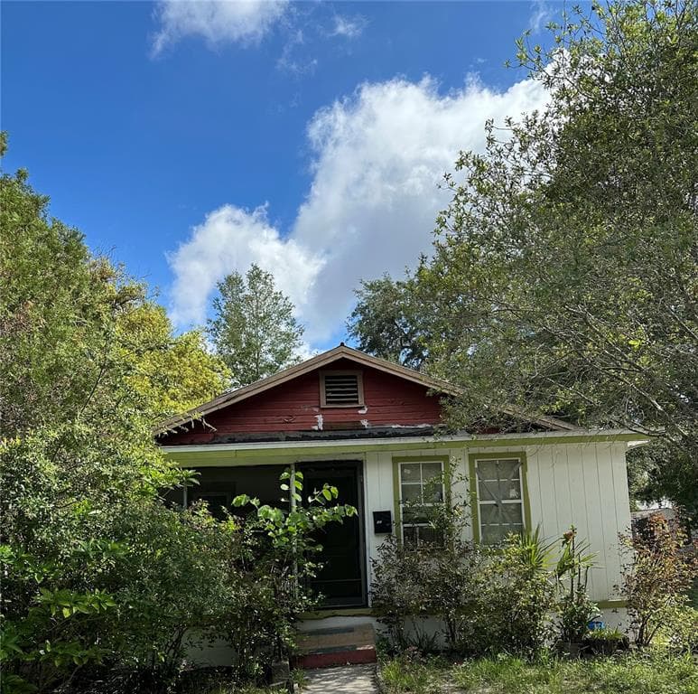 2206 CHIPCO STREET TAMPA, FL 33605