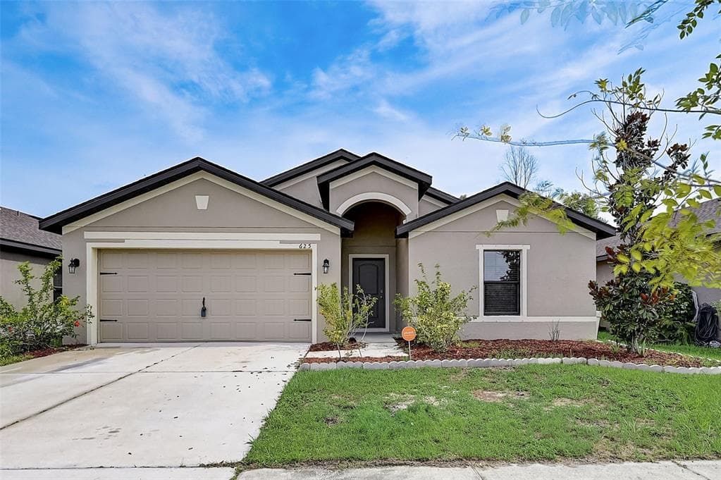 625 CHATHAM WALK DRIVE RUSKIN, FL 33570