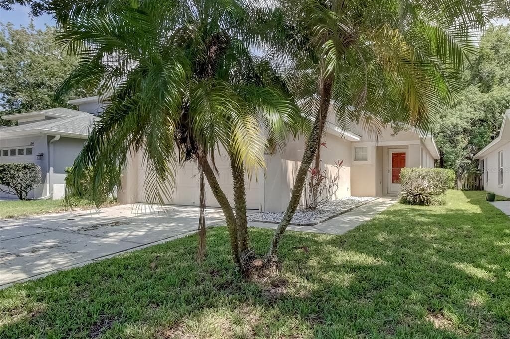 7842 CITRUS BLOSSOM DRIVE LAND O LAKES, FL 34637