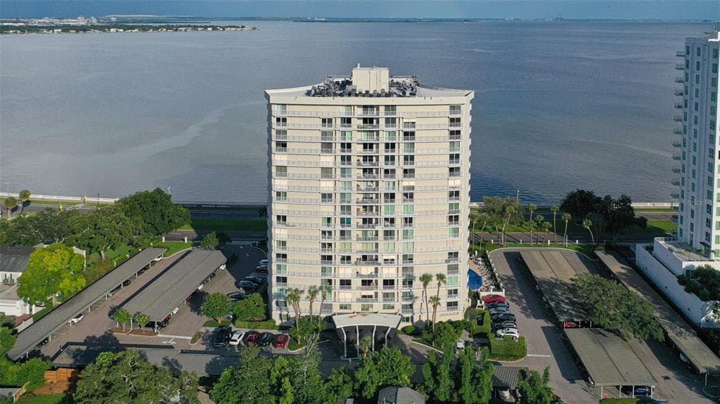 2611 BAYSHORE BOULEVARD UNIT 705