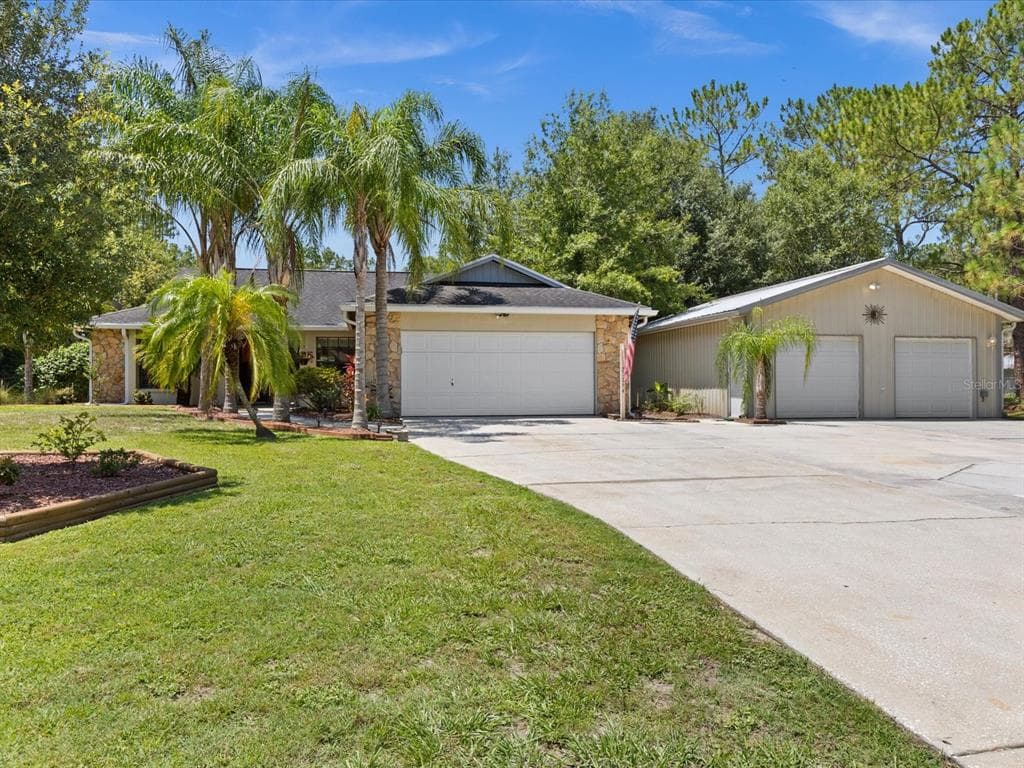 27254 IRON GATE LANE WESLEY CHAPEL, FL 33544