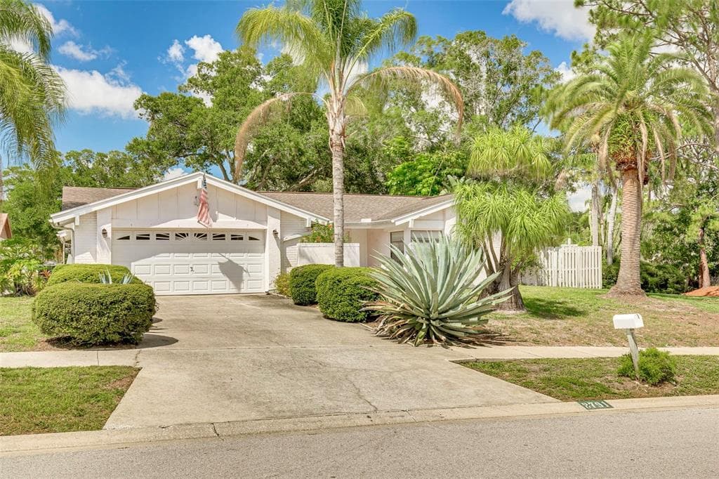 2791 NORTHCOTE DRIVE PALM HARBOR, FL 34684