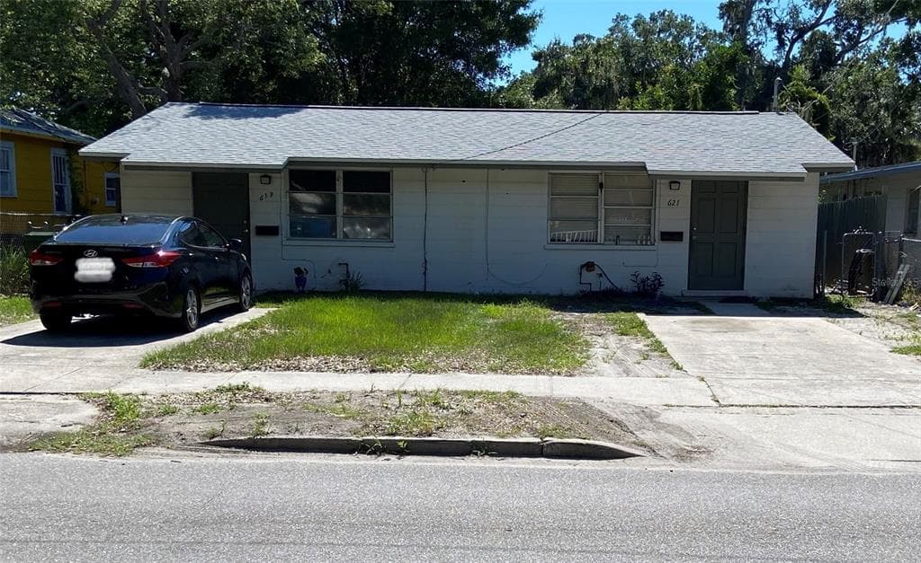 619 N EAST AVENUE UNIT 621 SARASOTA, FL 34237