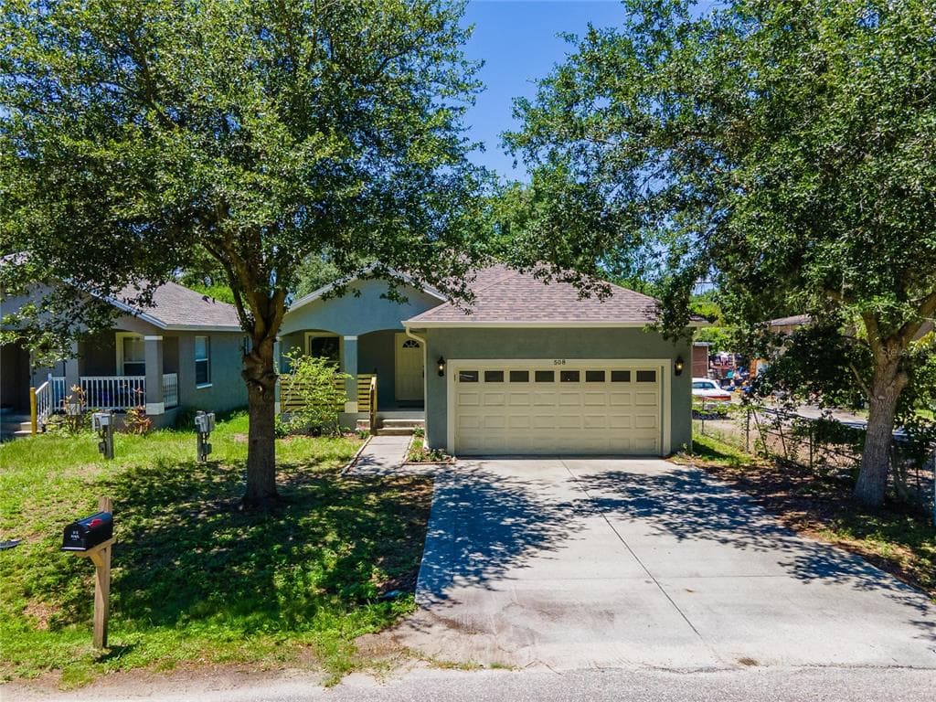 508 5TH AVENUE SE RUSKIN, FL 33570