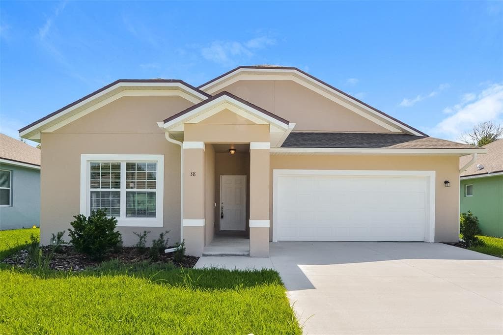 38 ELEVEN OAKS CIRCLE EUSTIS, FL 32726