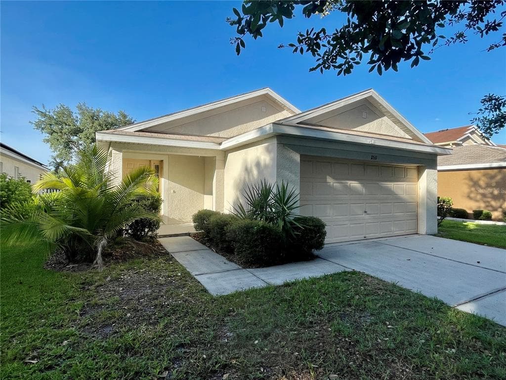 11531 HAMMOCKS GLADE DRIVE RIVERVIEW, FL 33569