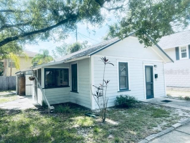 2417 11TH STREET N ST PETERSBURG, FL 33704