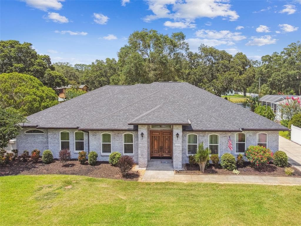 1444 HOUNDS HOLLOW COURT