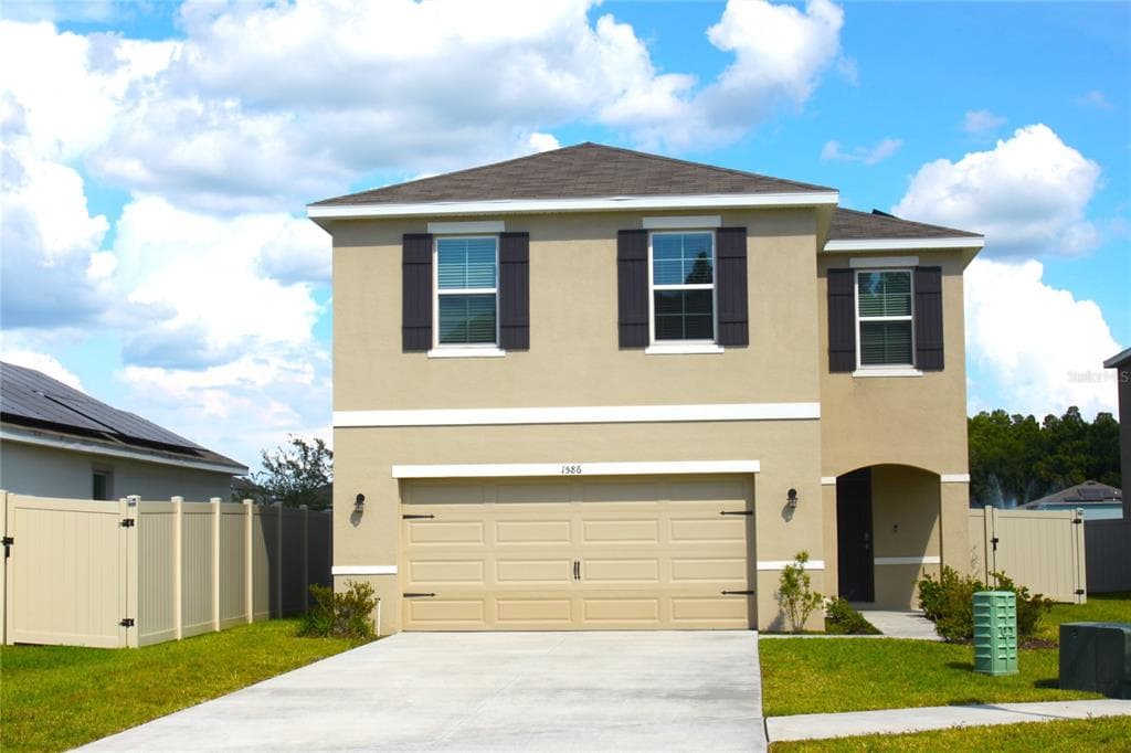 1586 BERING ROAD WESLEY CHAPEL, FL 33543