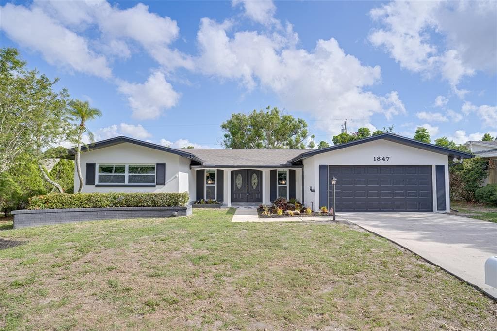 1847 SOUTHWOOD LANE CLEARWATER, FL 33764