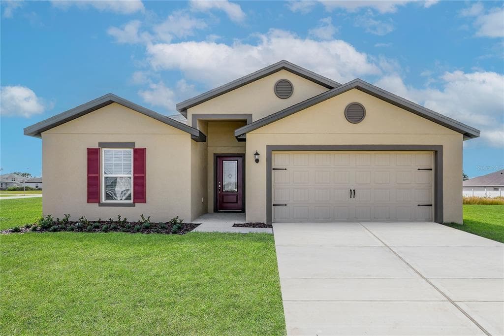 1945 MANATEE DRIVE POINCIANA, FL 34759