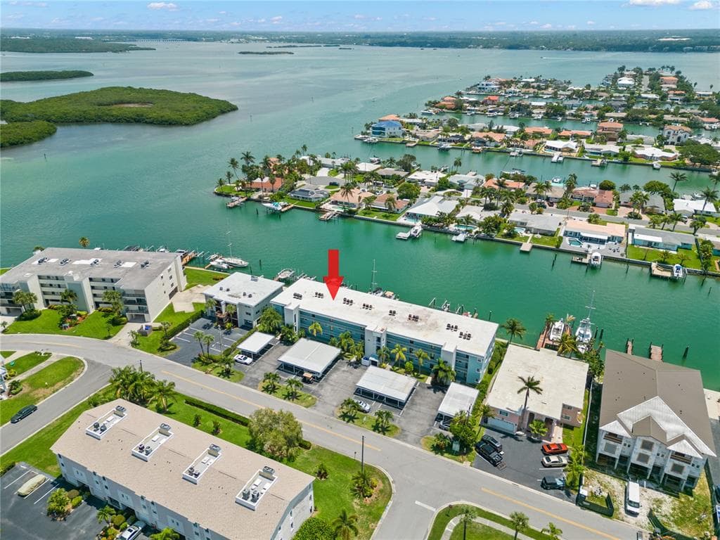 12405 3RD STREET E UNIT 202 TREASURE ISLAND, FL 33706