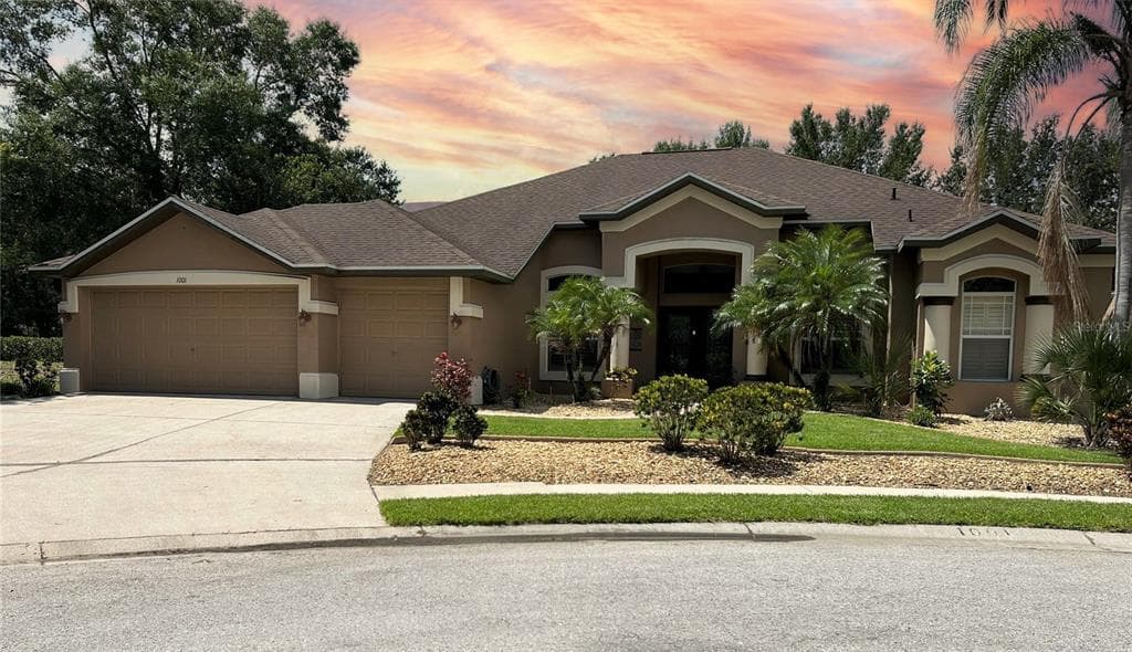 1001 SWEET BREEZE DRIVE VALRICO, FL 33594