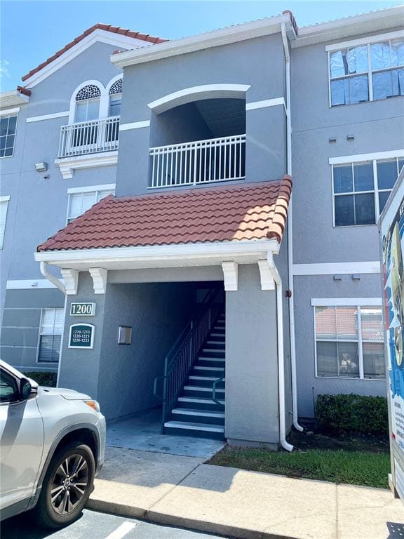 18001 RICHMOND PLACE DRIVE UNIT 1212 TAMPA, FL 33647