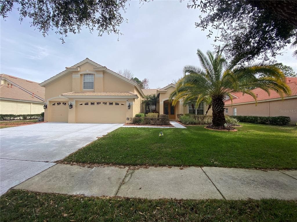 10252 WATERSIDE OAKS DRIVE TAMPA, FL 33647
