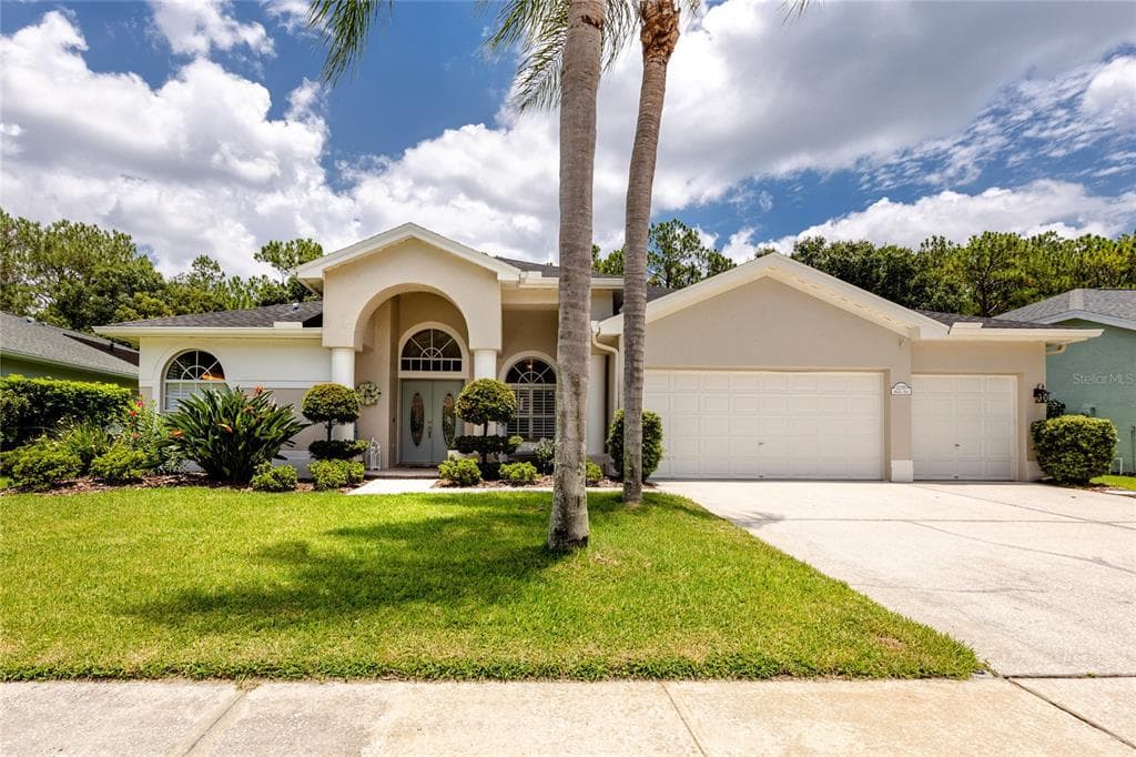 2295 WARWICK DRIVE OLDSMAR, FL 34677