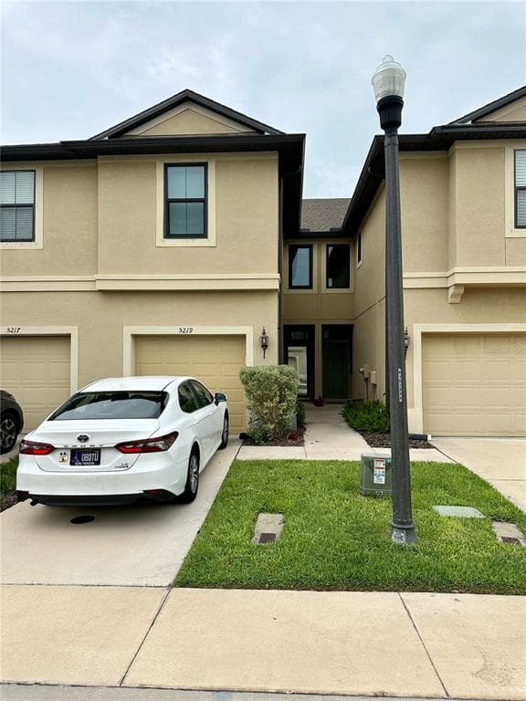 5219 BAY ISLE CIRCLE CLEARWATER, FL 33760