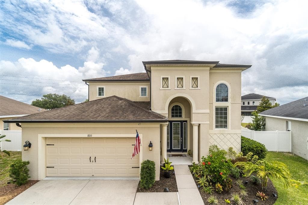 8211 ROUND LEAF LANE RIVERVIEW, FL 33578