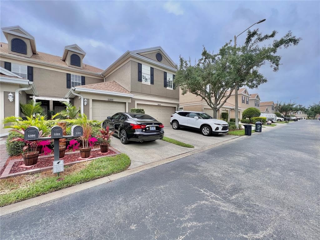 5308 60TH AVENUE N ST PETERSBURG, FL 33709
