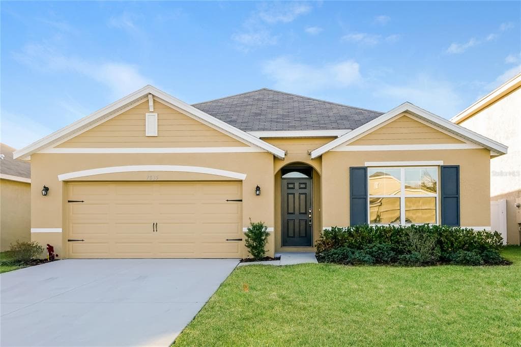 7035 SILVERADO RANCH BOULEVARD ZEPHYRHILLS, FL 33541
