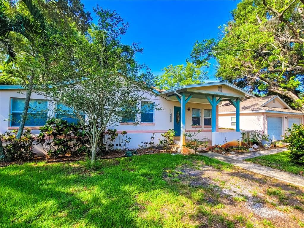 2820 16TH AVENUE N ST PETERSBURG, FL 33713