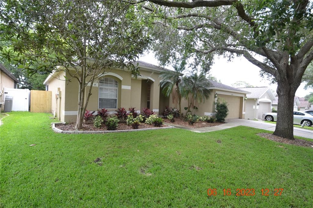 2713 BROOKVILLE DRIVE VALRICO, FL 33596