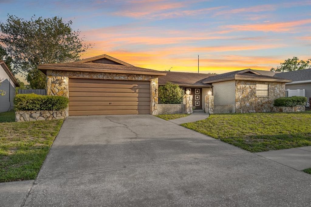739 SAILFISH DRIVE BRANDON, FL 33511