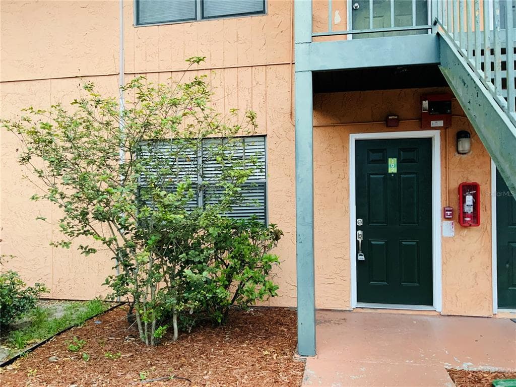 12403 ORANGE BLOSSOM OAK PLACE UNIT 102 TAMPA, FL 33612