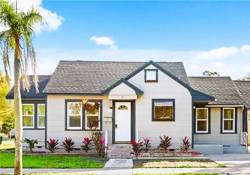 600 26TH AVENUE S ST PETERSBURG, FL 33705
