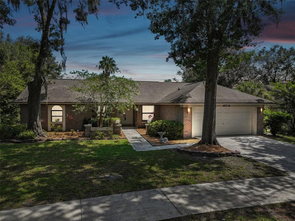 4104 KIPLING AVENUE PLANT CITY, FL 33566