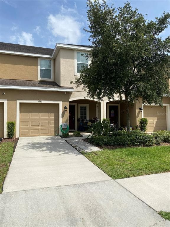 6942 TOWNE LAKE ROAD RIVERVIEW, FL 33578