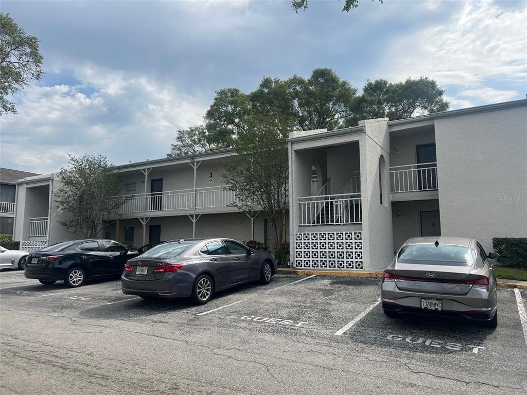 2625 STATE ROAD 590 UNIT 313 CLEARWATER, FL 33759