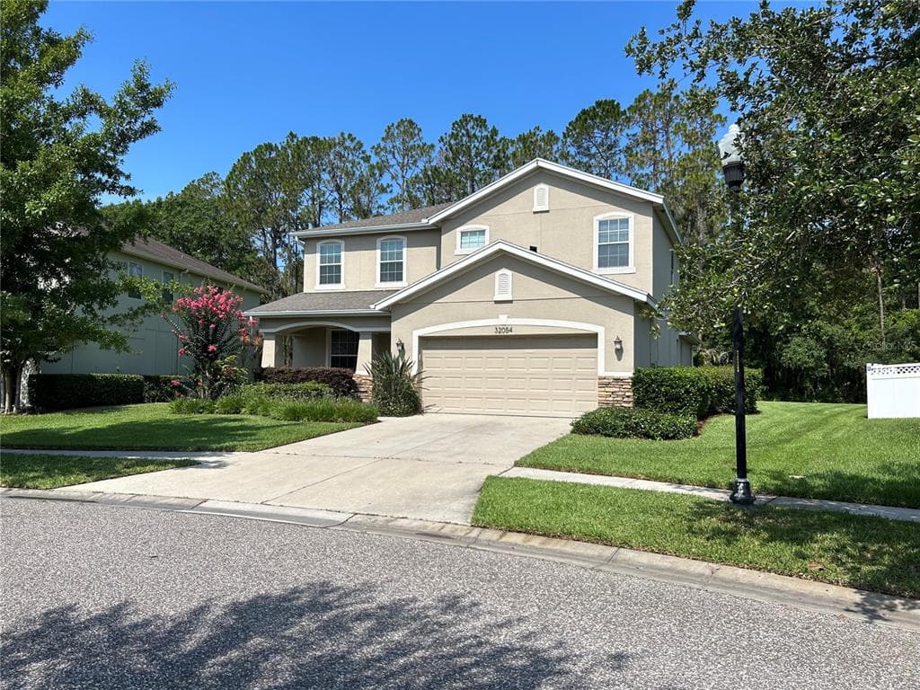 32054 GARDEN ALCOVE LOOP WESLEY CHAPEL, FL 33545
