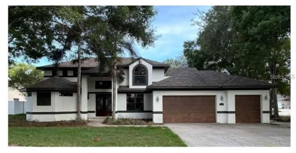 2605 BREWTON COURT
