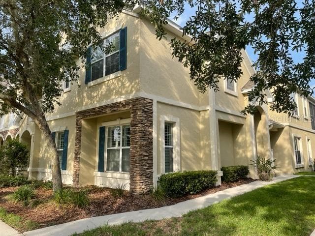 6028 FISHHAWK CROSSING BOULEVARD LITHIA, FL 33547