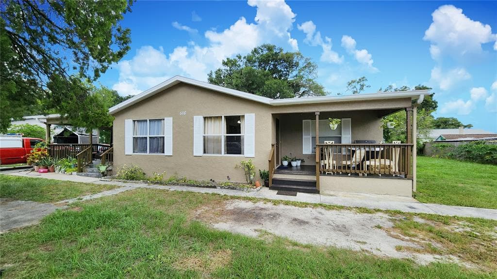 516 MAGNOLIA AVENUE SEFFNER, FL 33584